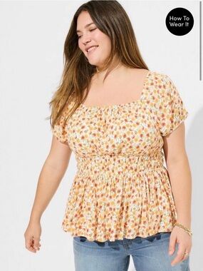 Torrid. Size 2X. Floral Puff-Sleeve Peplum Top - White with Orange Floral